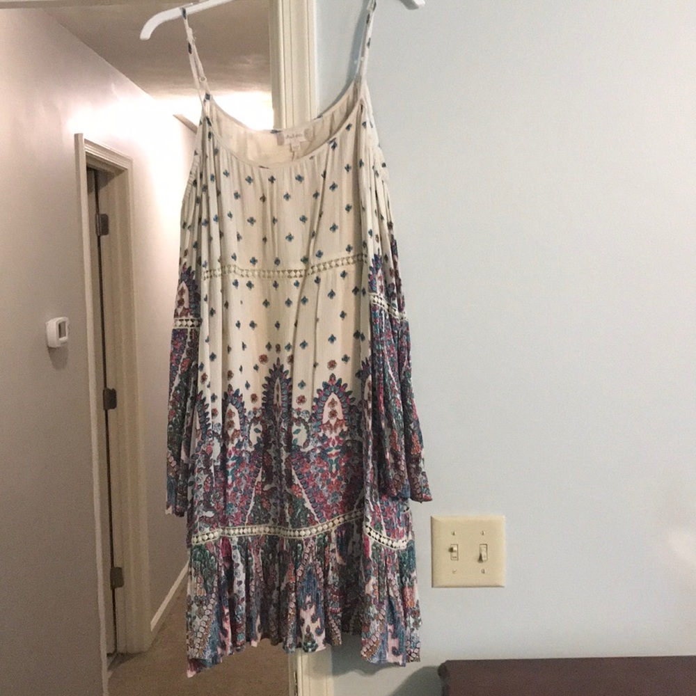 Altard State cold shoulder dress